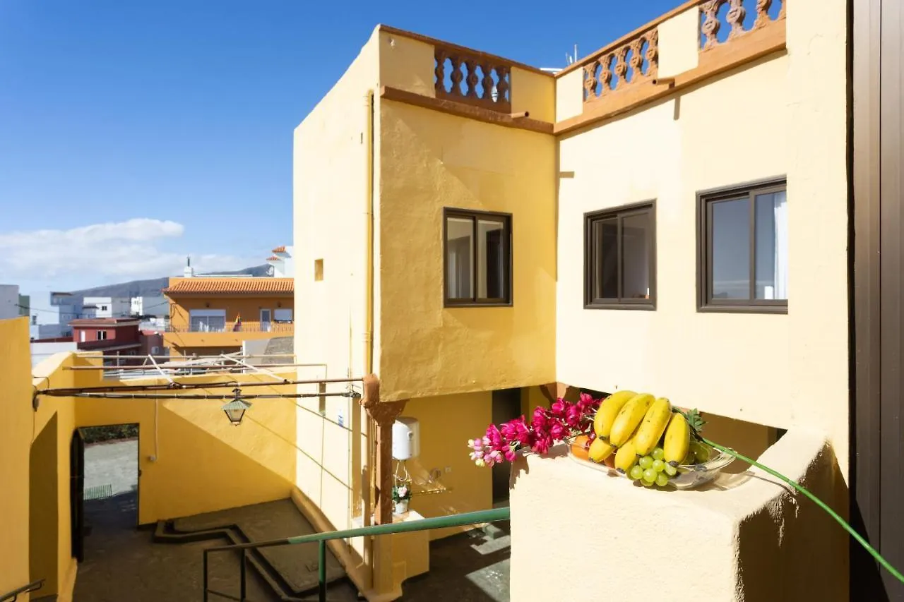 Holiday home Home2Book La Cruz De Arafo, Bbq & Terrace Spain
